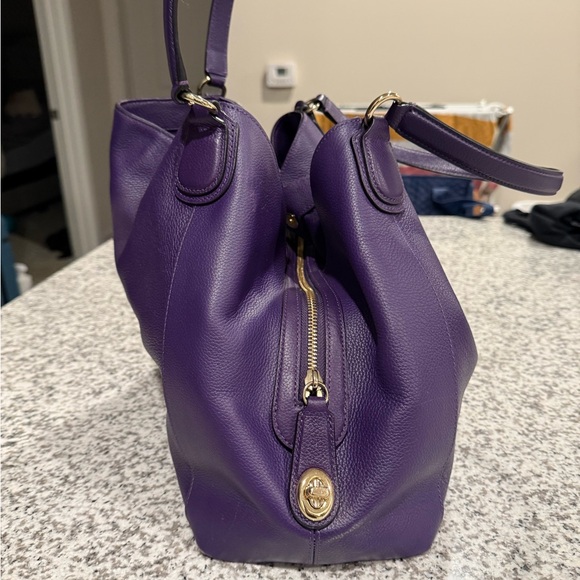 Coach Purple Leather Handbag - Picture 4 of 16